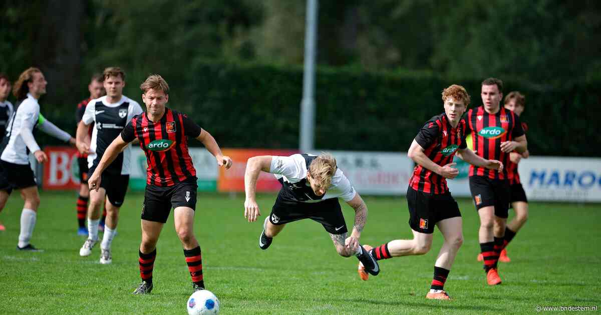 Dit zijn de uitslagen, doelpuntenmakers en wedstrijdverslagen van het amateurvoetbal op zondag