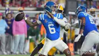 NFL draft risers, notes off Saturday's college games: Trinidad Chambliss in Round 1?