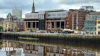Fraudster's friend helped in £722k Covid loan scam