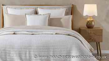 Dusk shoppers race to buy reduced quilt bedspread that's 'huge and luxurious'