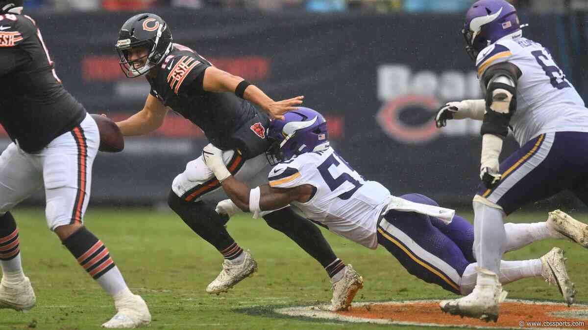 Bears QB Caleb Williams exits vs. Vikings after suffering apparent non-contact injury