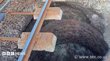 Well discovered under tram tracks causes delays
