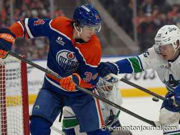 Oilers notes: Dach gets first leg up on Samanski for four-line centre spot