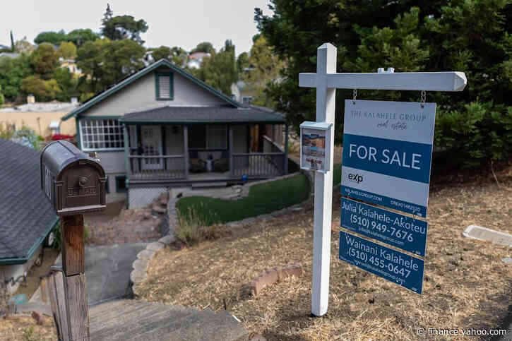 Housing costs rise as 30-year mortgage rates jump before midterms