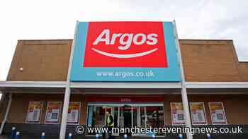 Argos shoppers snap up £16 makeup mirror for 85p that's the 'perfect' Christmas gift