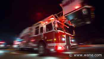 Fire breaks out in a building east of downtown Fort Wayne