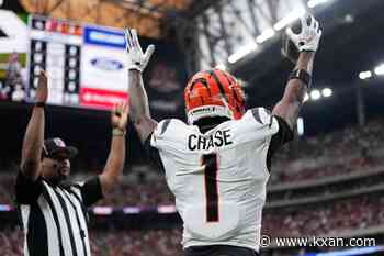 Ja’Marr Chase scores 2 TDs as Bengals beat Texans 20-6