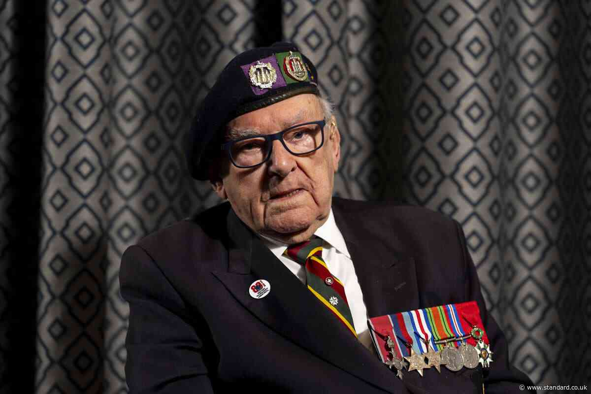 ‘Extraordinary’ Normandy veteran Ken Hay dies aged 101