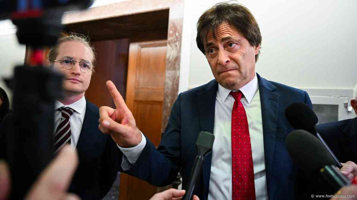 MIT professor says AI risks are uniting Bernie Sanders, Steve Bannon and lawmakers on Capitol Hill