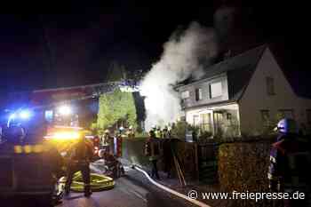 Brand in Einfamilienhaus in Niederwiesa: Bewohnerin muss in ein Krankenhaus