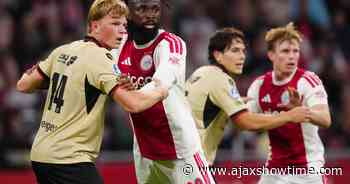 Gouka ziet nog veel afhankelijkheid bij Ajax: 'Scheelt of Tolu wel of niet in de spits staat'