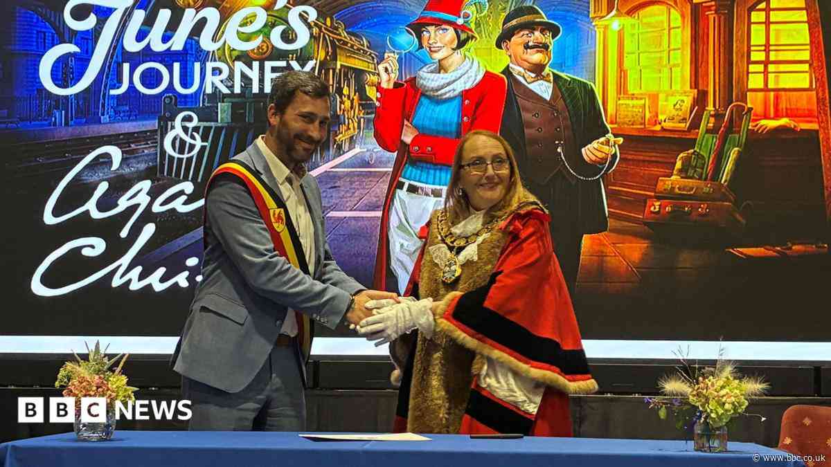 Agatha Christie themed twinning agreement signed