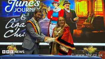 Agatha Christie themed twinning agreement signed