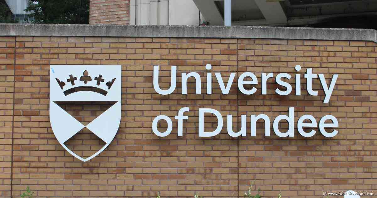 Dundee University staff begin five-week strike over compulsory redundancies