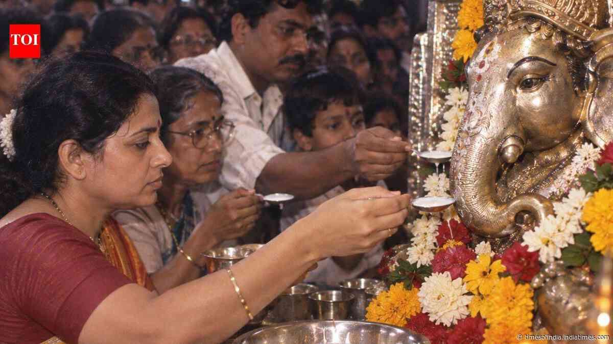 31 years ago, Ganesha ‘drank’ milk and India went viral: How a September 21, 1995 claim spread from temple to temple, crossed borders within hours and became a global story without social media