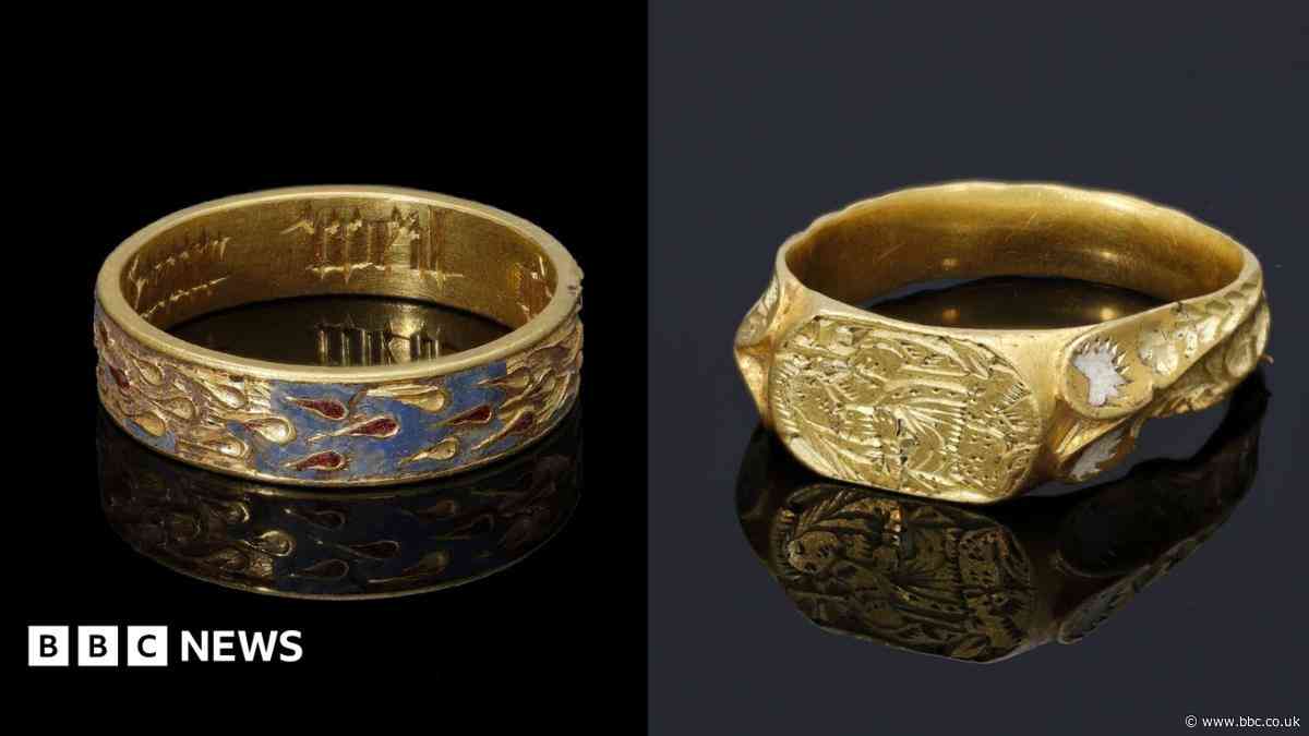 Medieval rings uncovered in fields to be auctioned