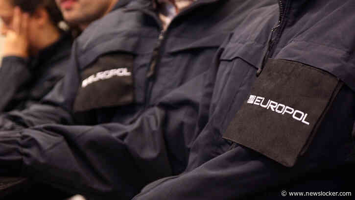 Van chatgroep naar huurmoord: zo jagen criminele bendes op duizenden, soms piepjonge kinderen