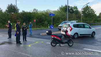 Neuallermöhe: Auto erfasst Motorroller an der Auffahrt zur A25
