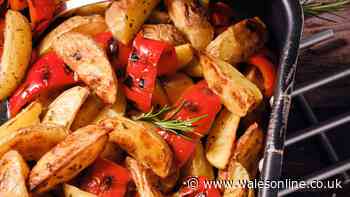 Nigella Lawson's 3-ingredient one-pan dinner is delicious and so simple to make