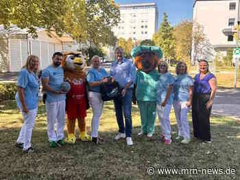 Ludwigshafen – Klinikum Ludwigshafen unterstützt die Eulen Ludwigshafen mit medizinischer Ausrüstung für die Handballsaison