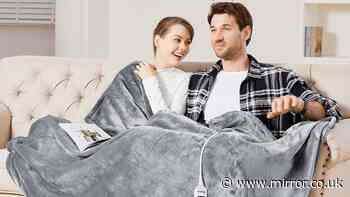 Heated blanket 'covers two people comfortably' and 'gets properly warm'