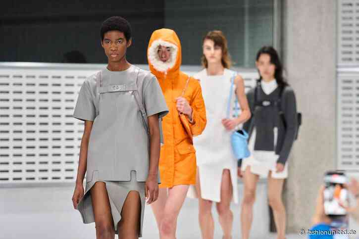 In Bildern: Christopher Kane enthüllt seine Vision für Mulberry