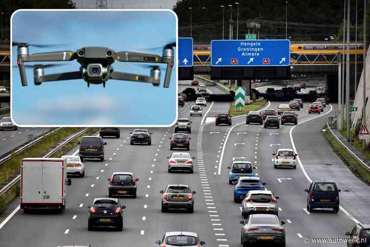 Politie houdt verkeer in de gaten met drones, eerste boetes uitgedeeld
