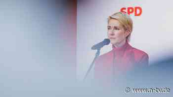 "Bereit, Arbeit fortzusetzen": Schwesig will Gespräche mit Linken und Grünen führen