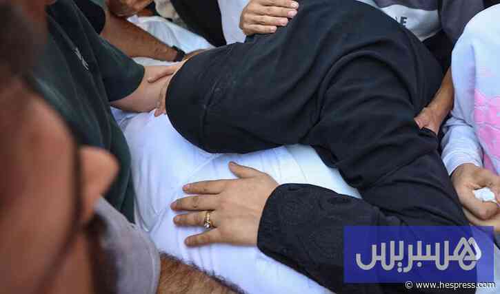 إسرائيل تقتل فلسطينيين بقطاع غزة
