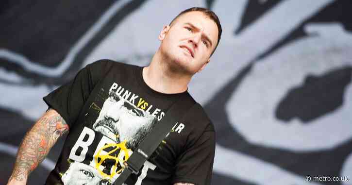 McFly stars and Travis Barker lead devastating tributes to Chad Gilbert after death aged 45