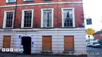 Progress expected on 'eyesore' former hotel