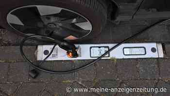 Diese Erfindung versteckt die Ladestation im Randstein