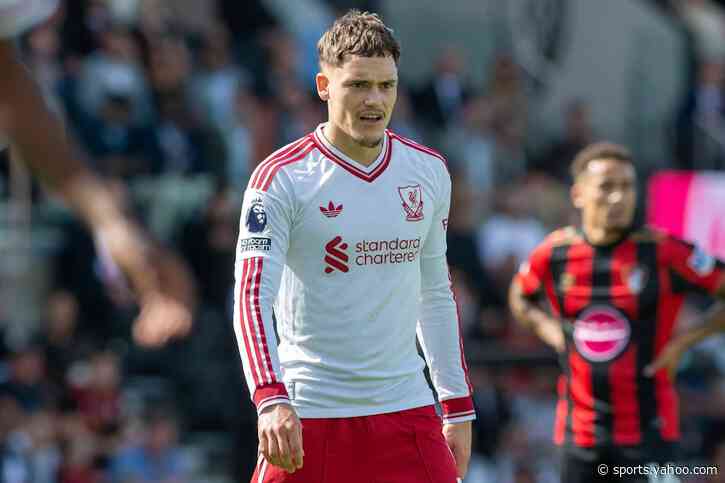 Former Red suggests Liverpool star can’t be in the team at the moment