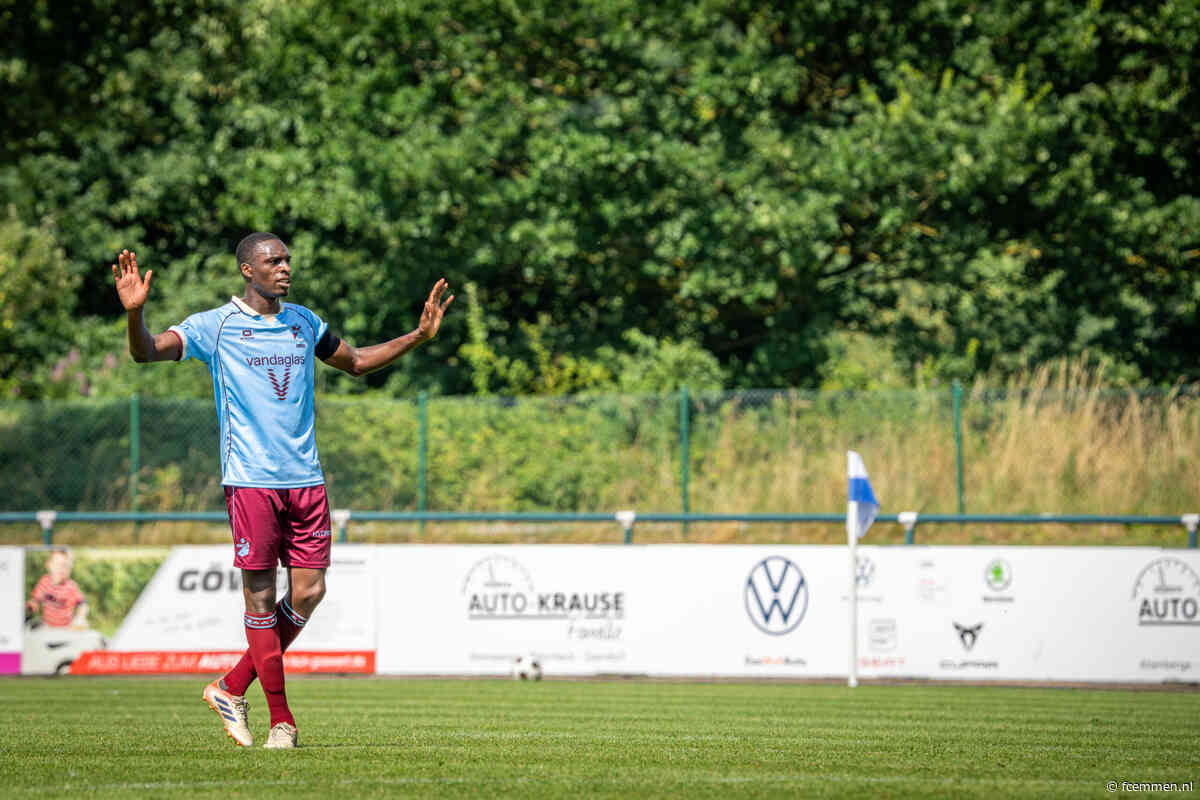 Combinatieteam FC Emmen oefent tegen Go Ahead Eagles