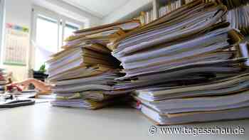 Unternehmen sehen Bürokratie als größtes Standortproblem