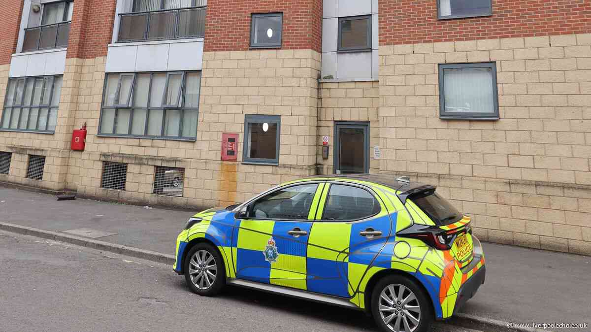 Islington flat searched in counter terrorism probe after two men arrested in Manchester