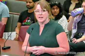 Revived community radio station receives cautious response from Arlington leaders