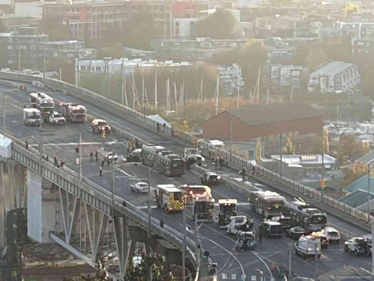 Multi-vehicle crash closes Granville Street Bridge Sunday afternoon