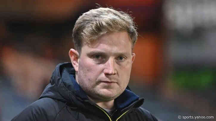 Hounsell refuses to be drawn on Wycombe job