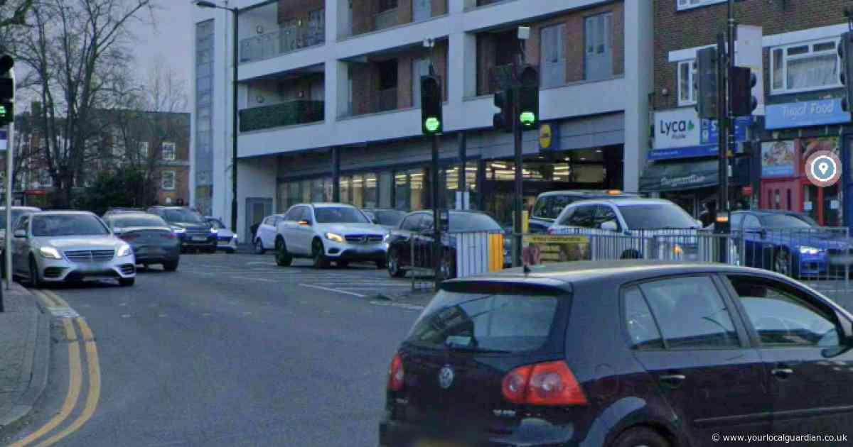 Upper Norwood stabbing victim rushed to major trauma centre after attack