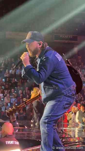 Nate Haller and Tenille Townes perform Backfire at the CCMA Awards 2026