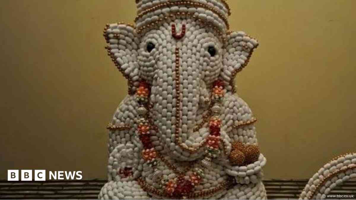 Family builds Ganesha statue out of 4,500 Tic Tacs
