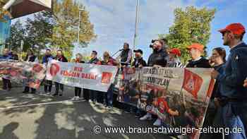 Schicksalsmonate für VW? Deutschlandweiter Autoprotest startet in Wolfsburg