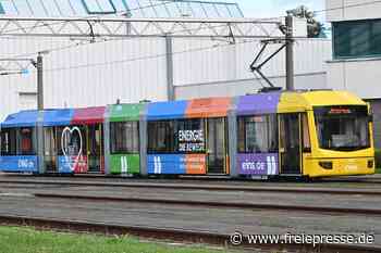 Die bunte Esse fährt jetzt als Tram durch Chemnitz