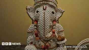 Family builds Ganesha statue out of 4,500 Tic Tacs