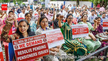 ‘Resolve issues through dialogue’: Govt urges bank employees to call off Sept 28-30 stir