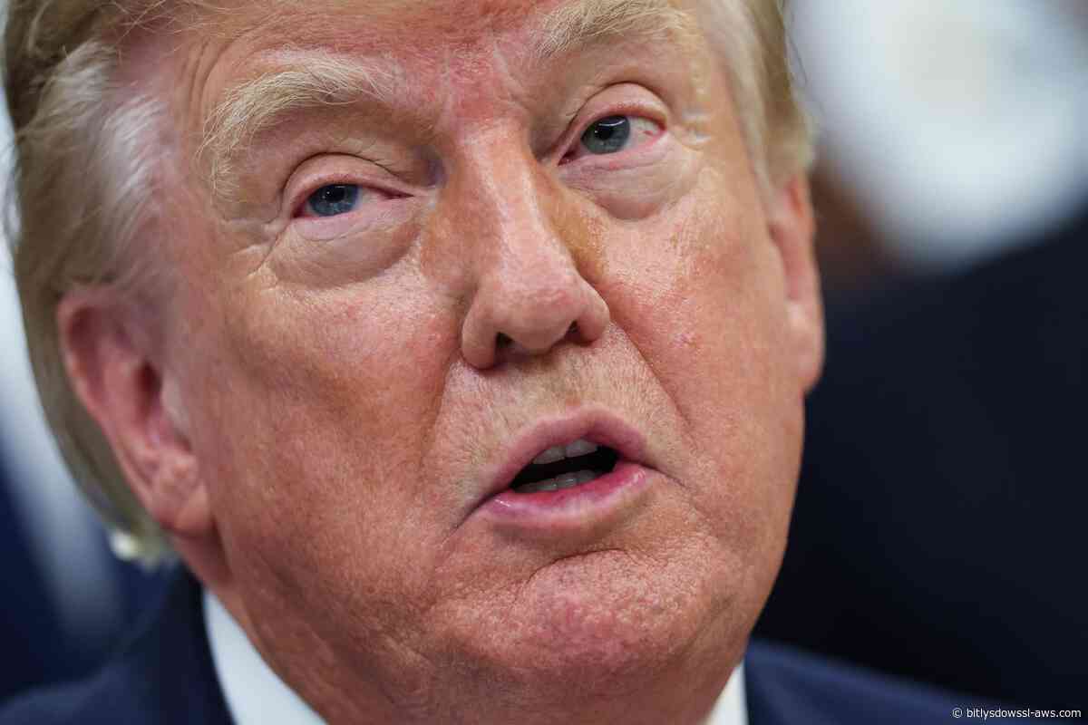 La SIP cuestiona veto de Trump a periodistas de CNN, MS NOW y Politico