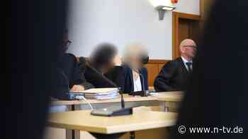 Kollegen im Stich gelassen: Zwei Polizistinnen aus Beamtenverhältnis entfernt