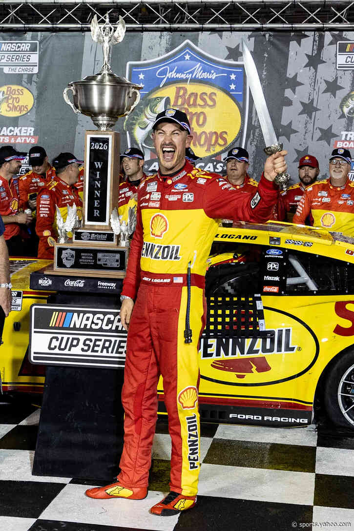 Kyle Larson, Joey Logano climbing in NASCAR Chase with pressure mounting on Ryan Blaney