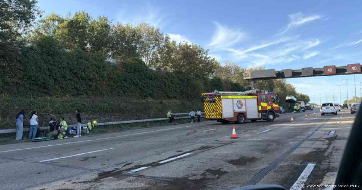 Woman arrested after M25 crash in Surrey released pending hospital test results